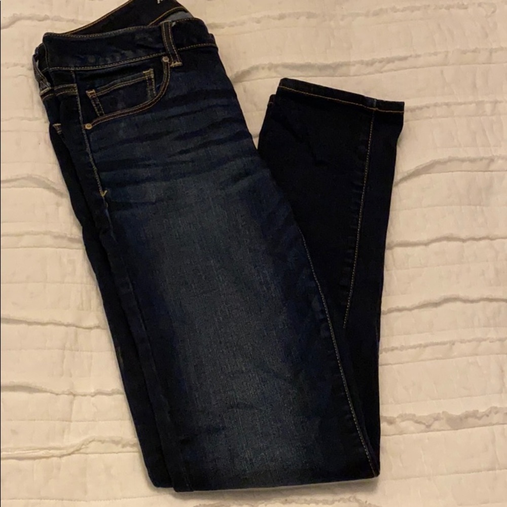 AE super stretch skinny jeans size 6